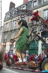 Royal de Luxe 2005 - Giant marionette show royal18_grand